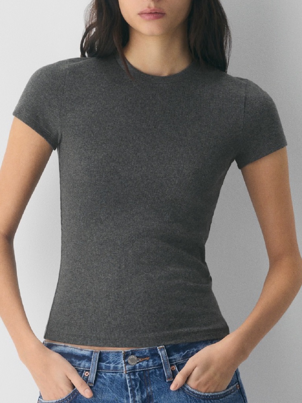 Like-New- Aritzia TNA HomeStretch Rib Crew T-Shirt Dark Heather Grey XS